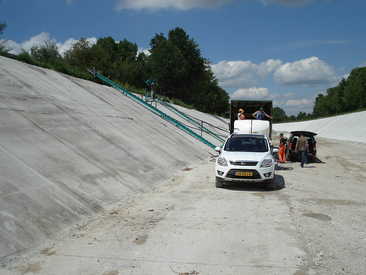 Slider 1